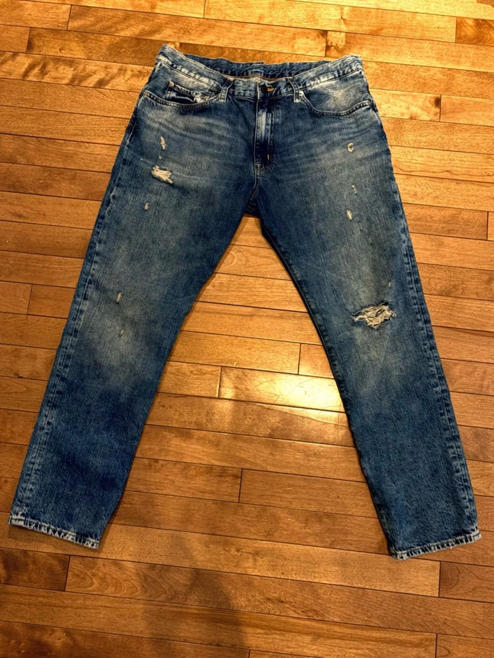 Women’s Ralph Lauren Distressed Relaxed Jeans - Picture 2 of 9